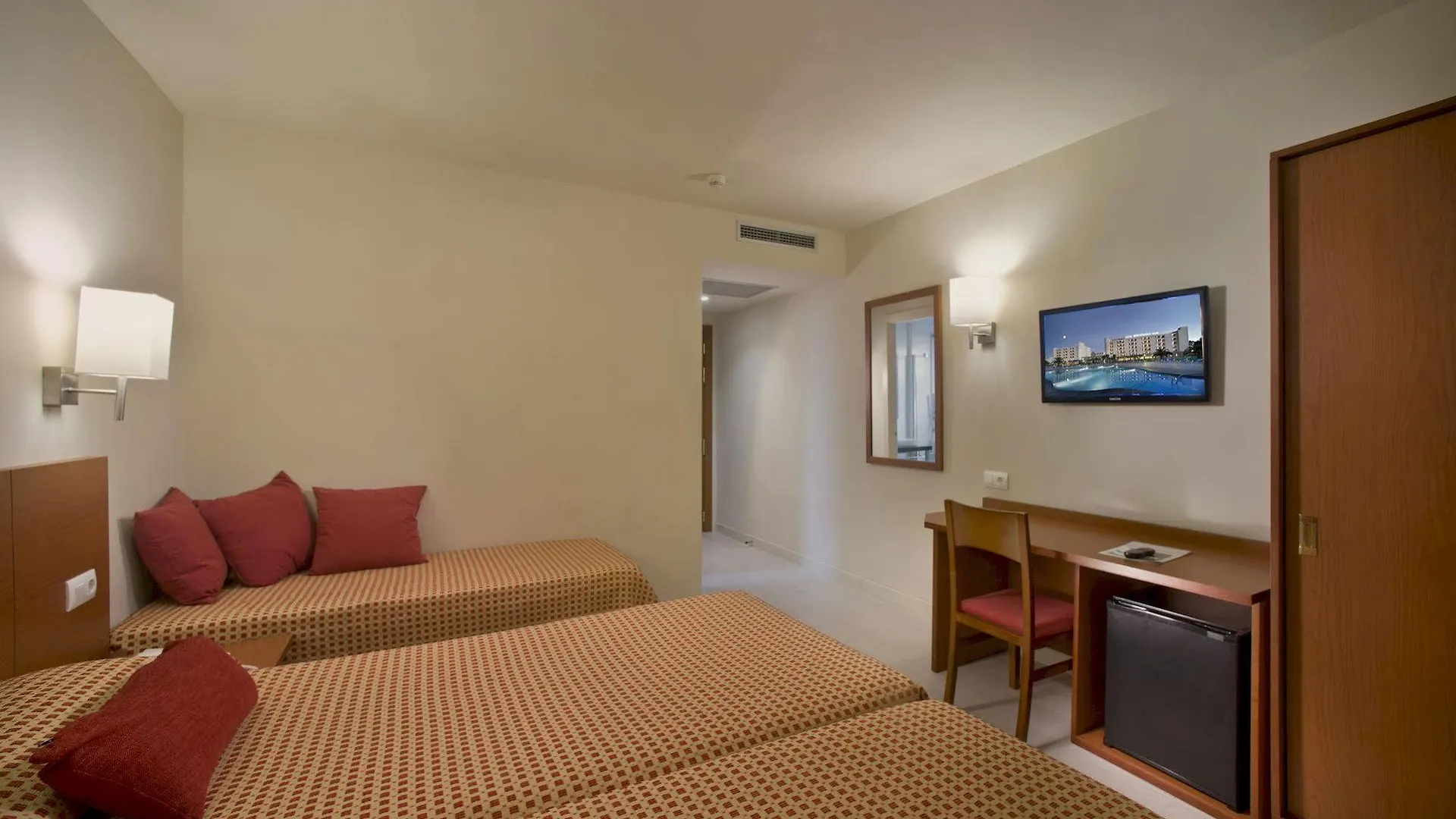 ****  Hotel Spa Mediterraneo Park Roses Espanha